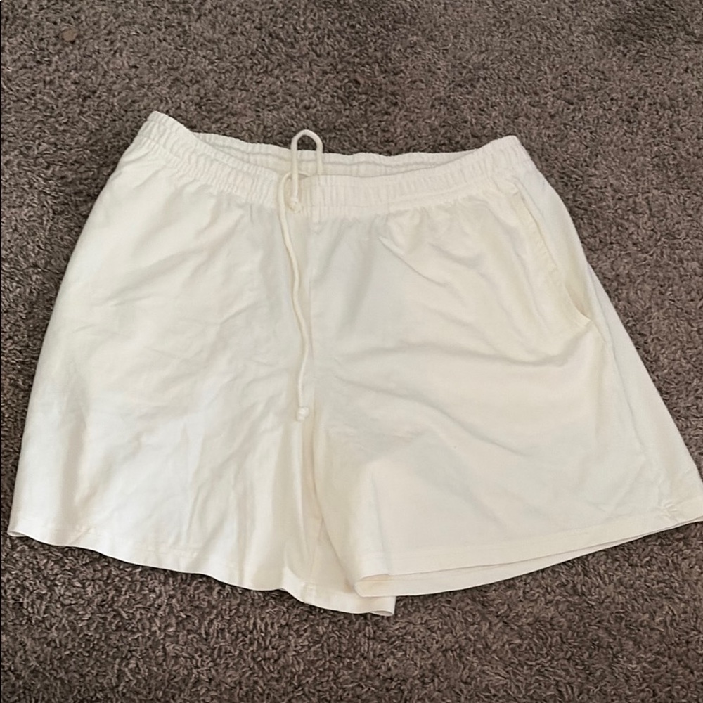 SKIMS Women's Athletic Cream Shorts